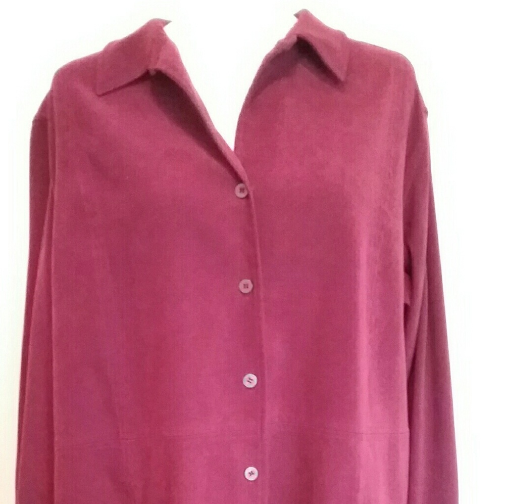 Nice burgundy faux suede button down shirt.